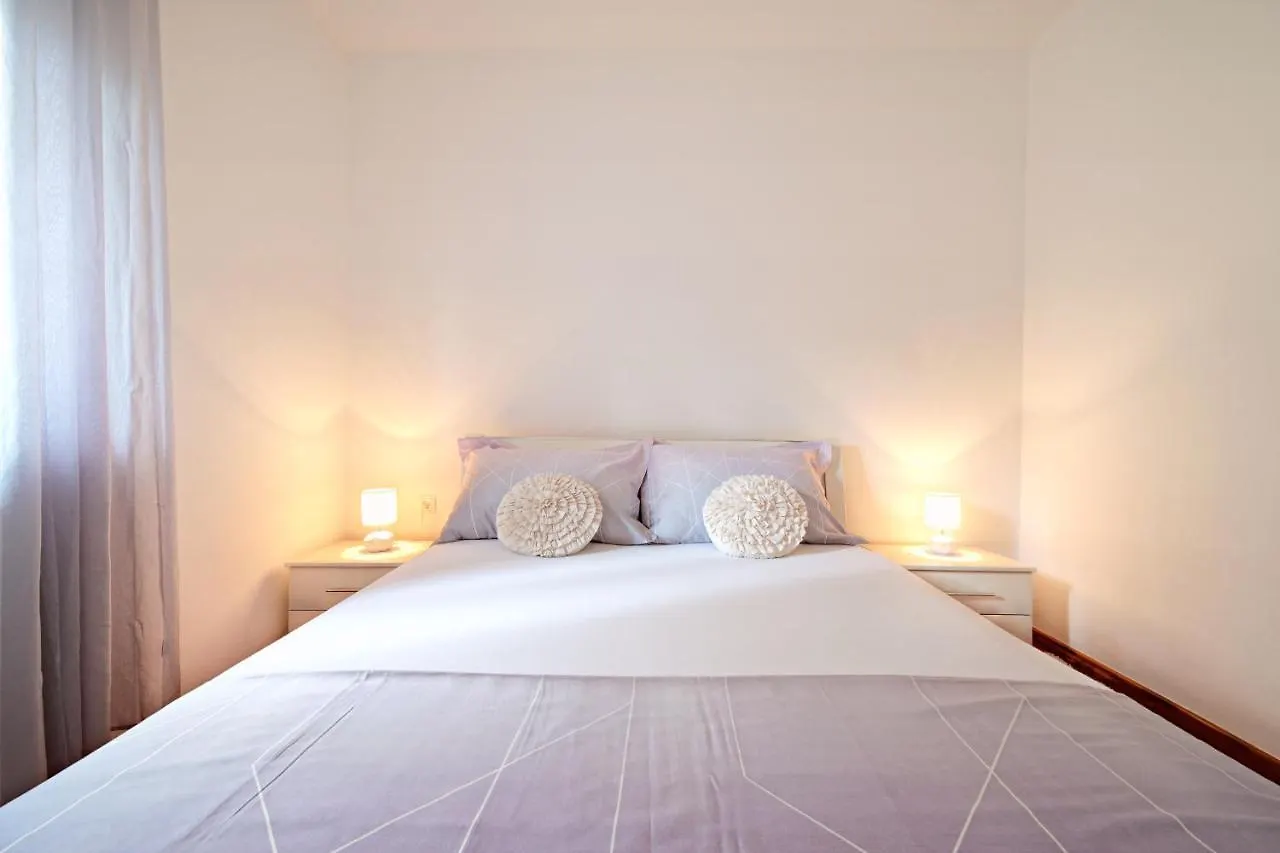Apartman Slavko Seget Vranjica Croatia