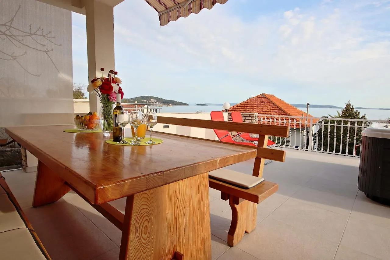 Apartment Apartman Slavko Seget Vranjica