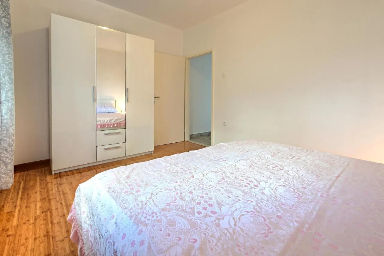Apartman Slavko Seget Vranjica
