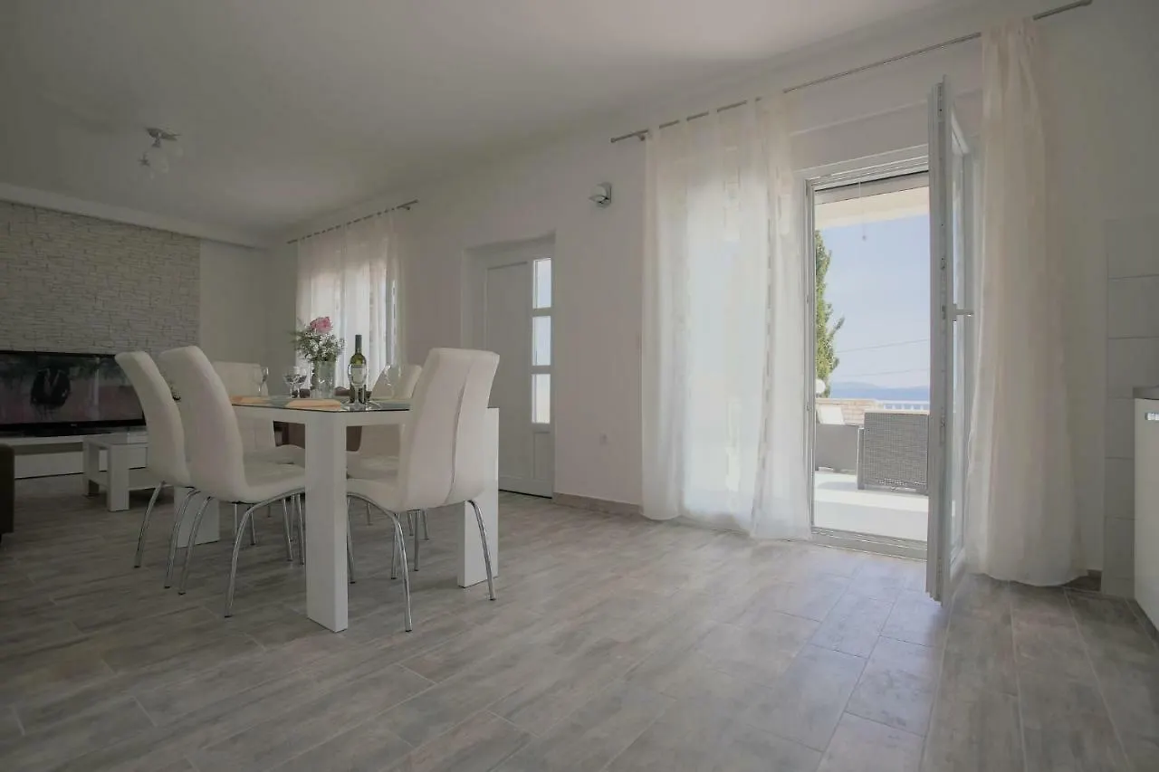 Apartment Apartman Slavko Seget Vranjica